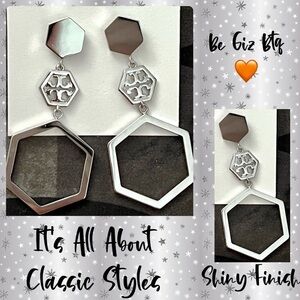 TORY BURCH-CLEARANCE- ONE ITEM DEAL - AUTHENTIC NEW-BUY NOW-SHIPPING DEDUCTED